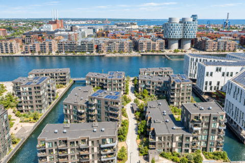 Niam köper ytterligare bostäder i Danmark